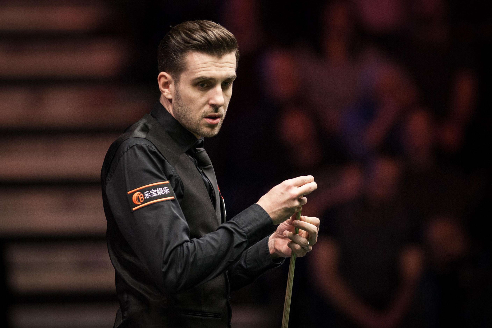 显然会为球 显然会为球